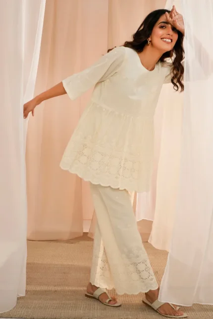 White Kurti