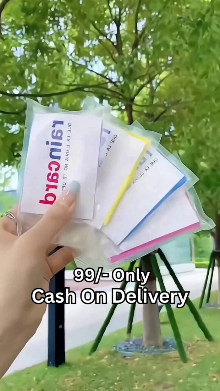 Raincoat in Compact Packet