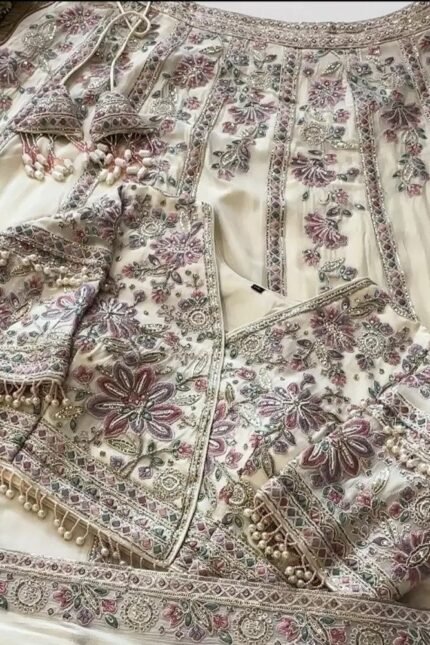 STUNNING DESIGNER LEHANGA ( OFF WHITE)